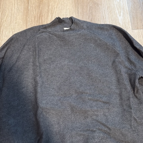 Gray Sweater - Picture 2 of 3